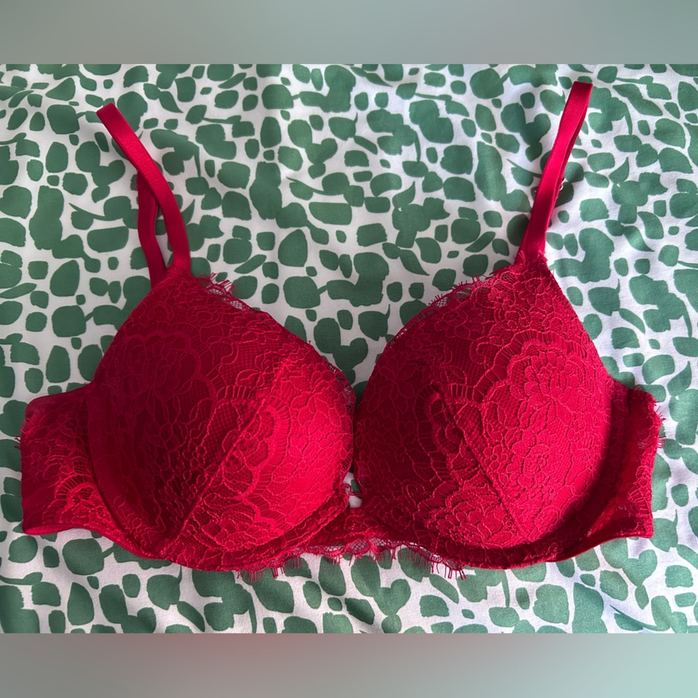 Victoria’s Secret Dream Angels Push-Up - 34B